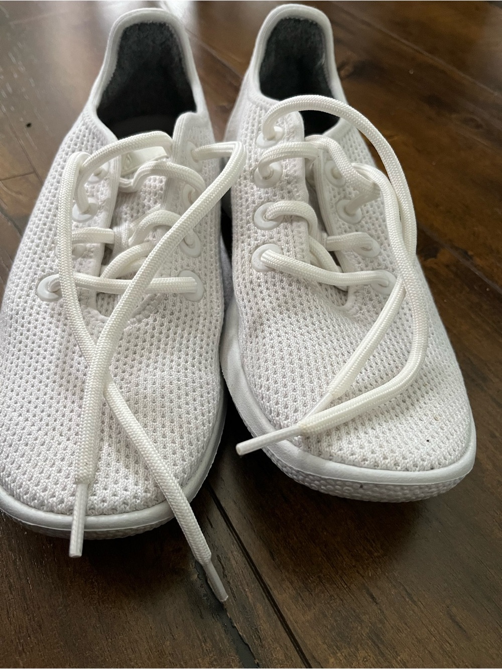 Classic Women's White Knit Sneakers